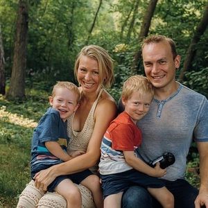 Meet your Posher, Leah